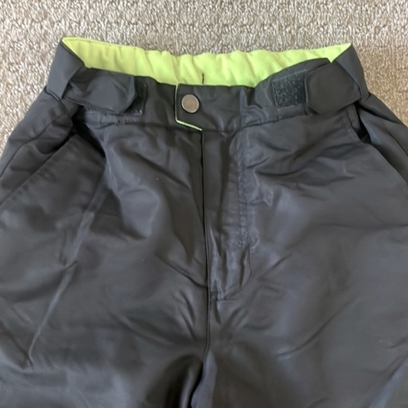 SwissTech Kids Black Snow Pants - Picture 3 of 9